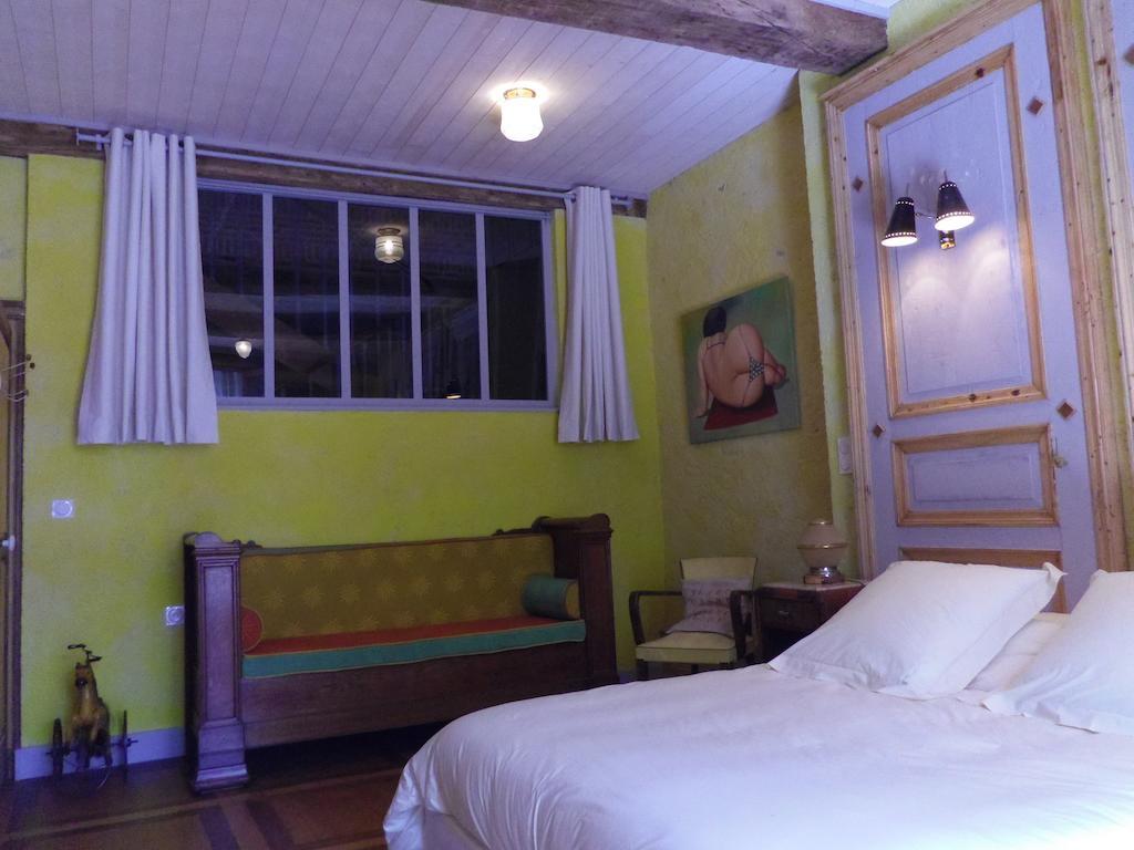 Place Des Nobles Bed & Breakfast Cuiseaux Стая снимка